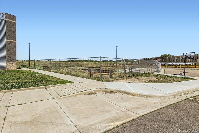801 Yosemite St, Denver, CO 80230