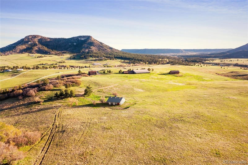 11069 Spruce Mountain Rd, Larkspur, CO 80118
