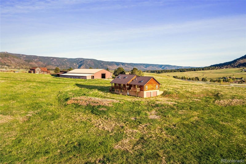 11069 Spruce Mountain Rd, Larkspur, CO 80118