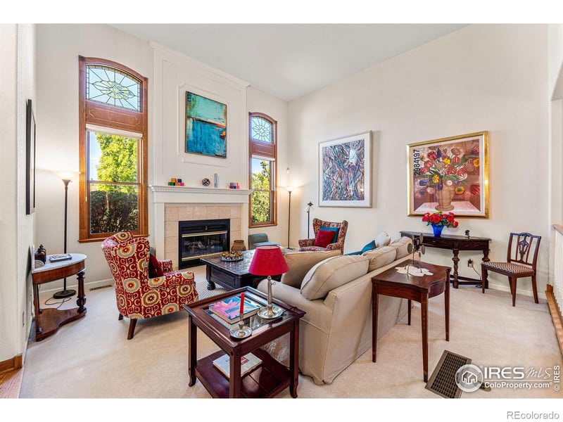 8493 Greenwood Dr, Niwot, CO 80503
