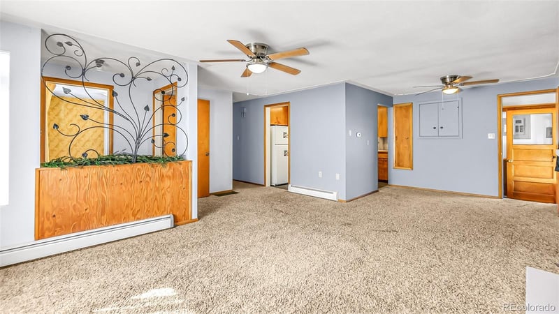 251 W 5th St, Akron, CO 80720