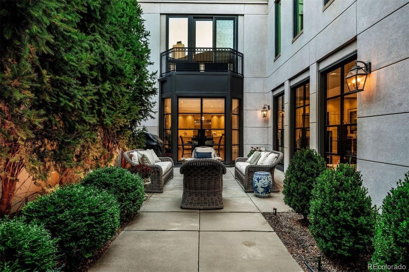 345 Clayton St, Denver, CO 80206
