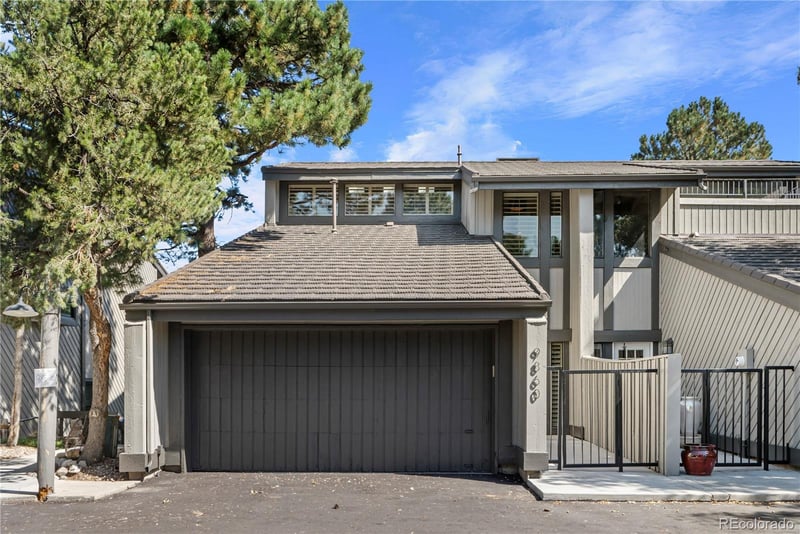 9860 E Maplewood Cir, Englewood, CO 80111