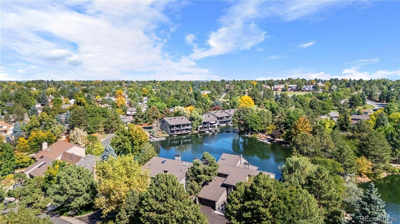 9860 E Maplewood Cir, Englewood, CO 80111