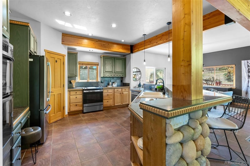 22 Raindance Trl, Dillon, CO 80435