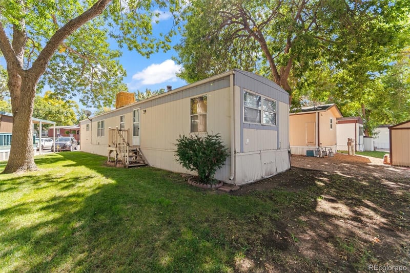 6705 S Santa Fe Dr Lot 30, Littleton, CO 80120