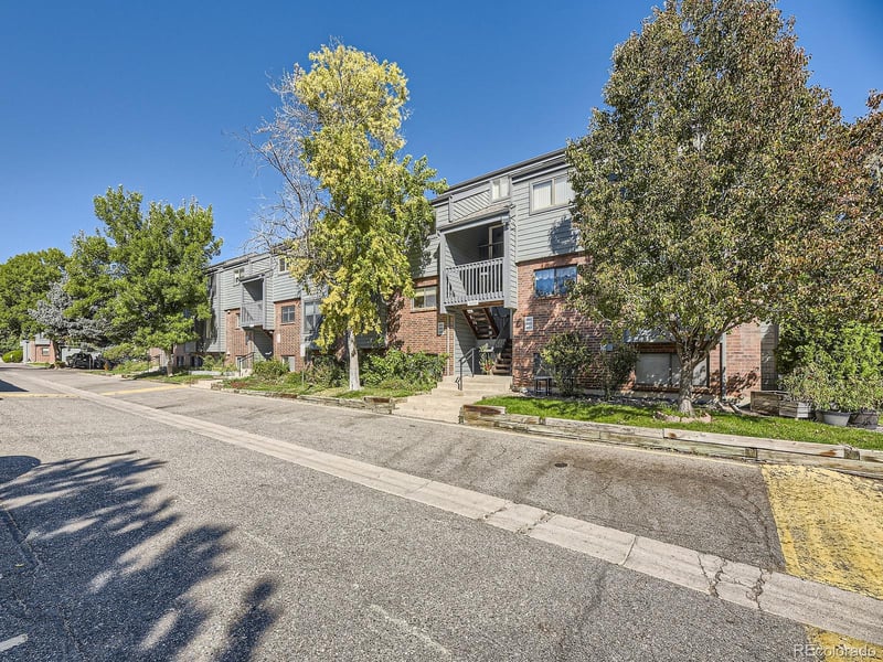 3696 S Depew St #103, Lakewood, CO 80235
