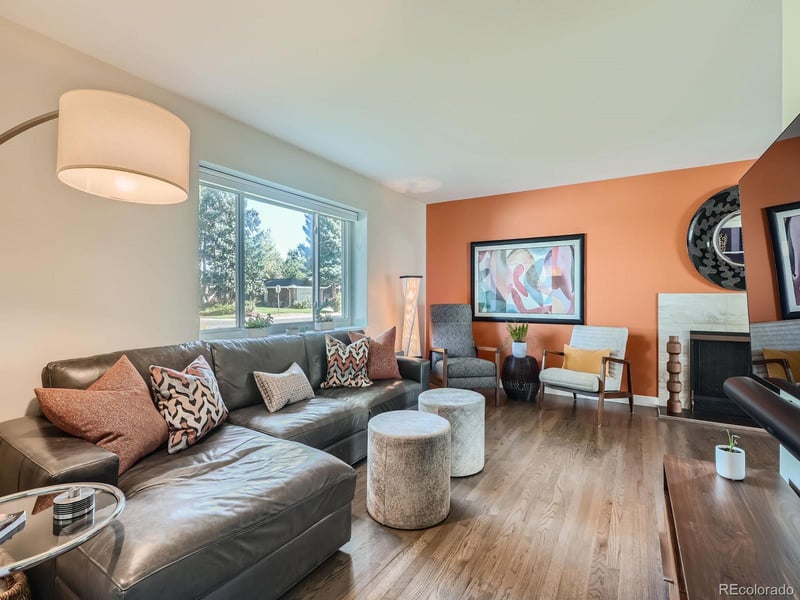879 S Hudson St, Denver, CO 80246