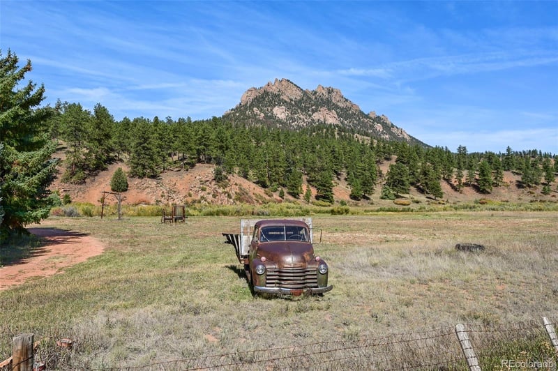 2677 S Platte River Rd, Sedalia, CO 80135