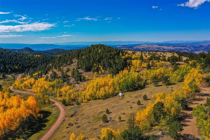 230 Penrose Cir, Cripple Creek, CO 80813