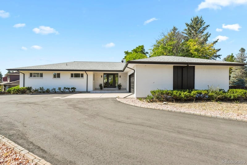 2501 S Oakland St, Aurora, CO 80014