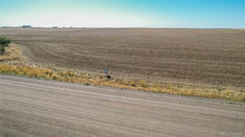 6365 Cr 161 , Strasburg, CO 80136