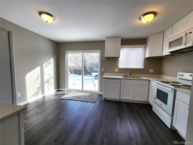 38 Lansing St, Aurora, CO 80010