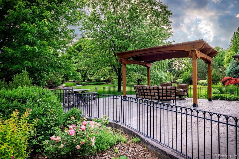 385 Baxter Farm Ln, Erie, CO 80516