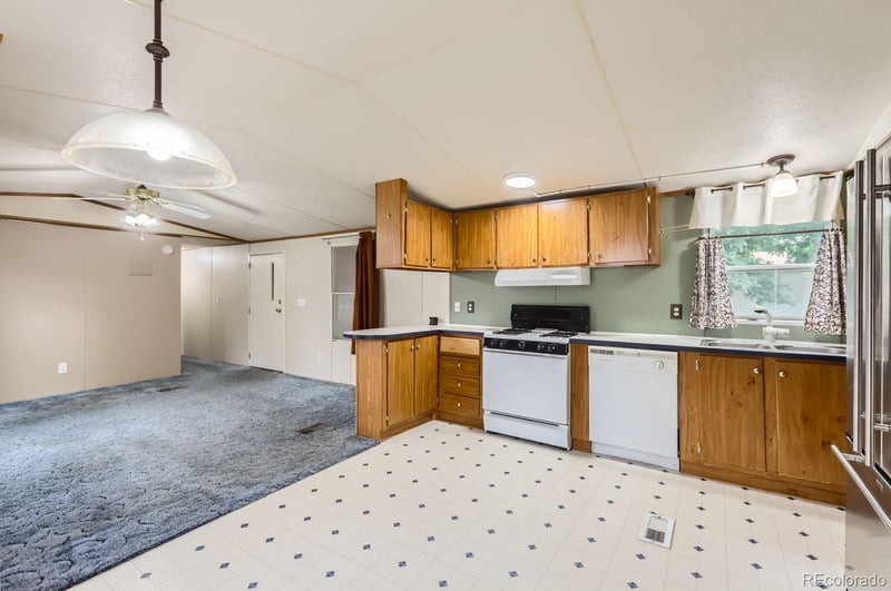 1748 Pearl Dr Lot 103, Loveland, CO 80537