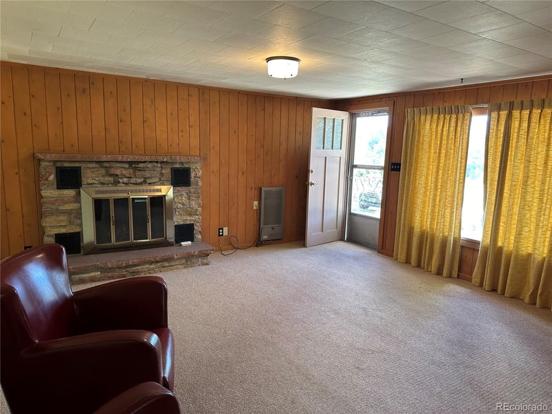 9358 Us Highway 50, Howard, CO 81233