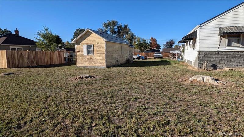 225 5th St, Dacono, CO 80514