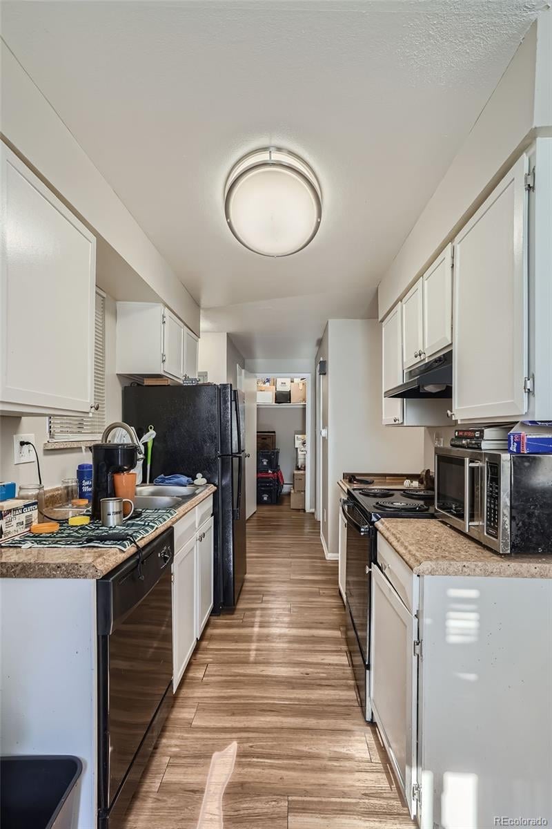 5562 Newland Way, Arvada, CO 80002