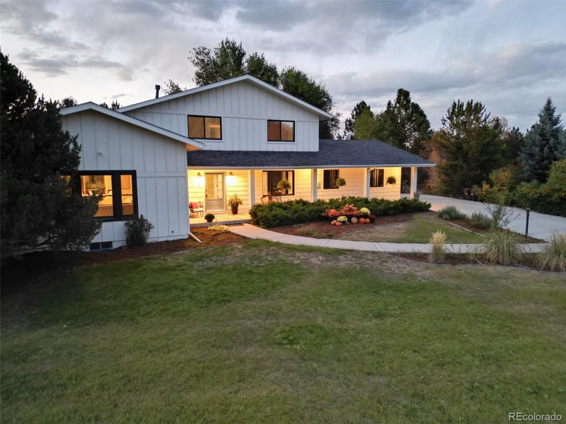 8063 Meadowlake Rd, Longmont, CO 80503