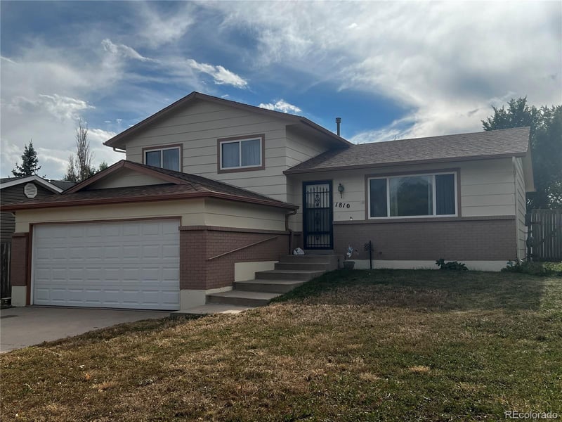 1810 Winnebago Rd, Colorado Springs, CO 80915