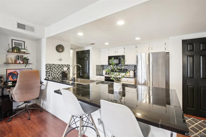 9690 Brentwood Way #204, Broomfield, CO 80021