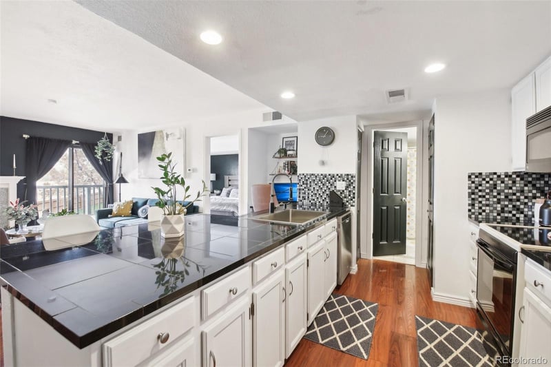 9690 Brentwood Way #204, Broomfield, CO 80021