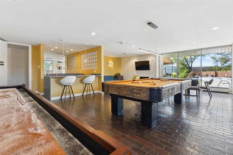 4570 E Yale Ave #706, Denver, CO 80222