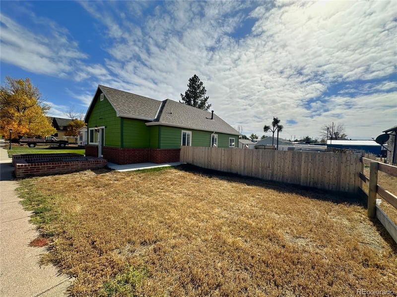 312 6th St, Hugo, CO 80821
