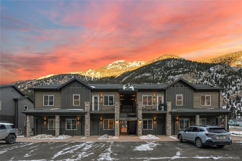 2115 Hummingbird Way #105, Georgetown, CO 80444