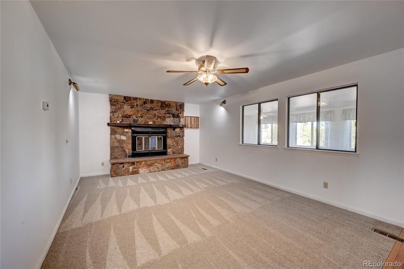 33955 E 25th Ave, Watkins, CO 80137