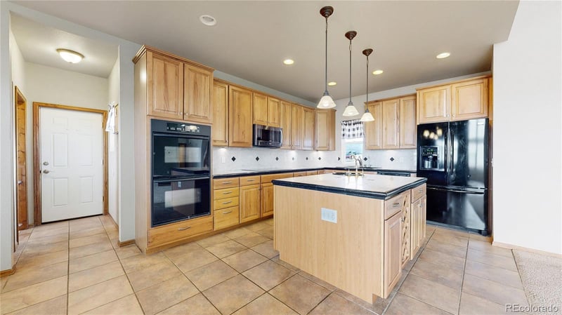 38389 E 149th Pl, Keenesburg, CO 80643