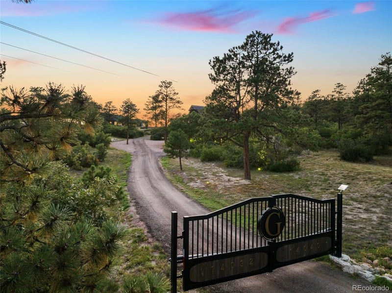 14040 Shadow Pines Rd, Colorado Springs, CO 80921