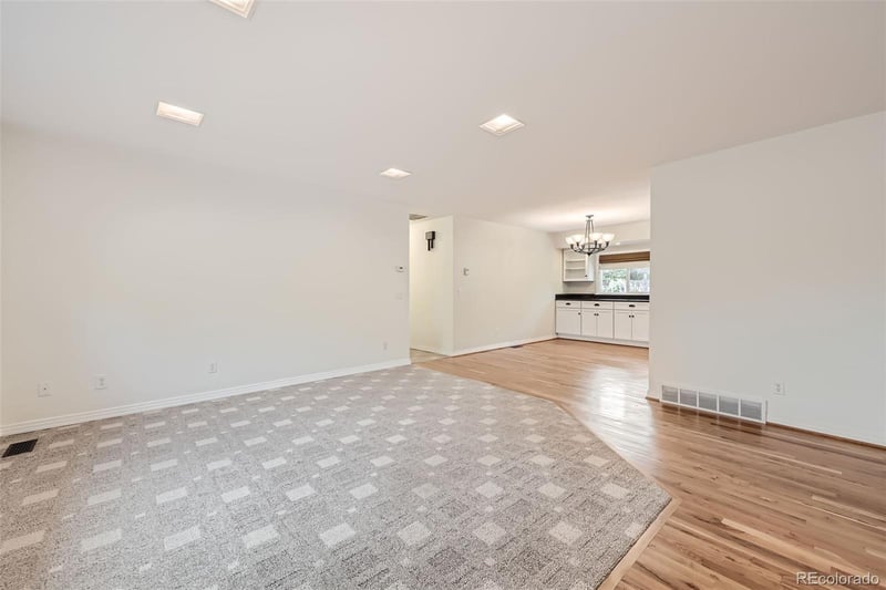 982 Lambert Ln, Northglenn, CO 80234