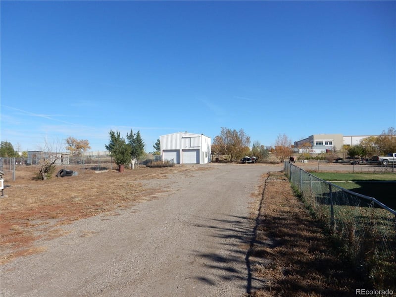 19200 Smith Rd, Aurora, CO 80011
