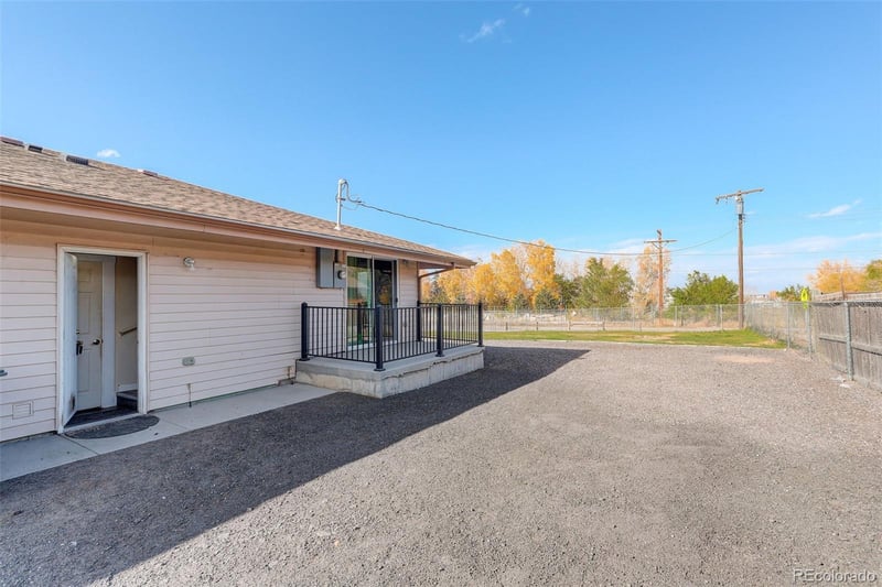 11980 E 124th Ave, Henderson, CO 80640
