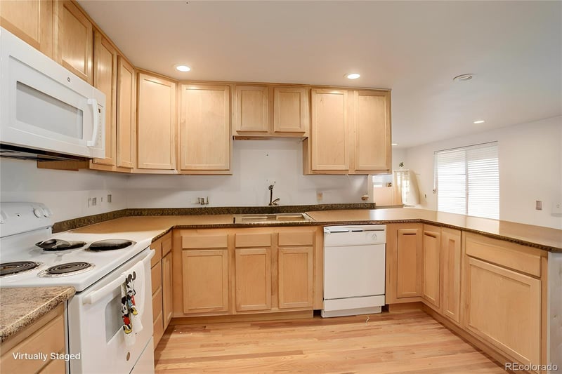 11980 E 124th Ave, Henderson, CO 80640