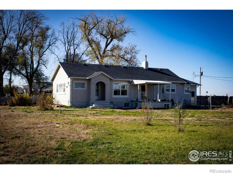 317 Second St, Roggen, CO 80652