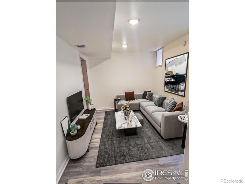 317 Second St, Roggen, CO 80652