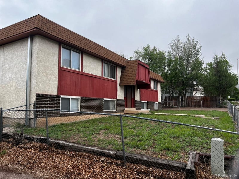 116 S Murray Blvd, Colorado Springs, CO 80916