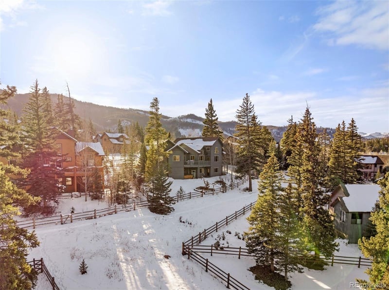 44 Legend Cir, Dillon, CO 80435