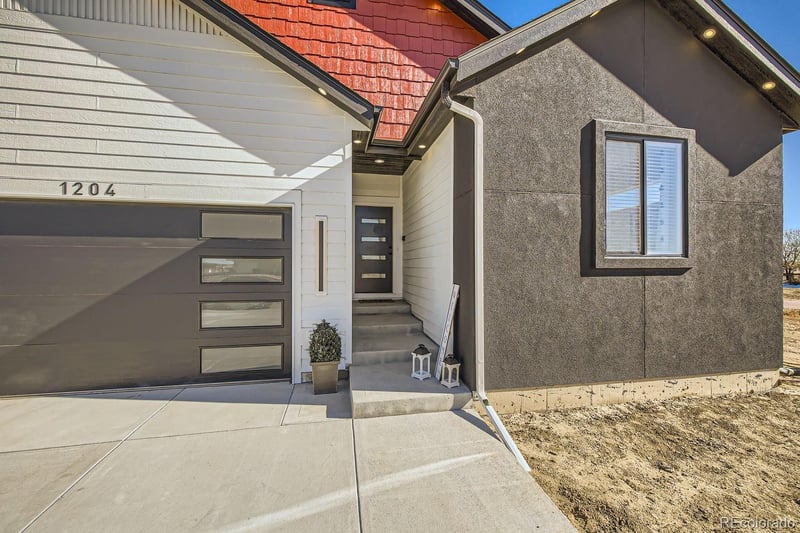 1204 N Picketwire Ln, Pueblo West, CO 81007