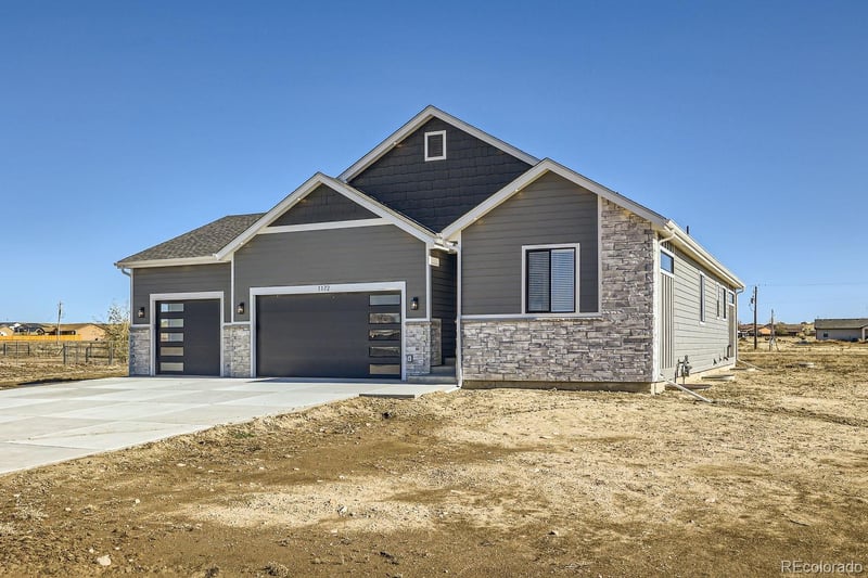 1172 Picketwire Ln, Pueblo West, CO 81007