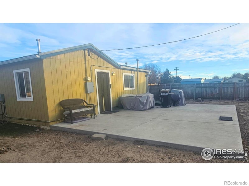 213 High St, Wiggins, CO 80654