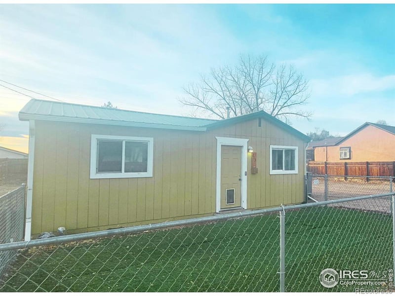 213 High St, Wiggins, CO 80654