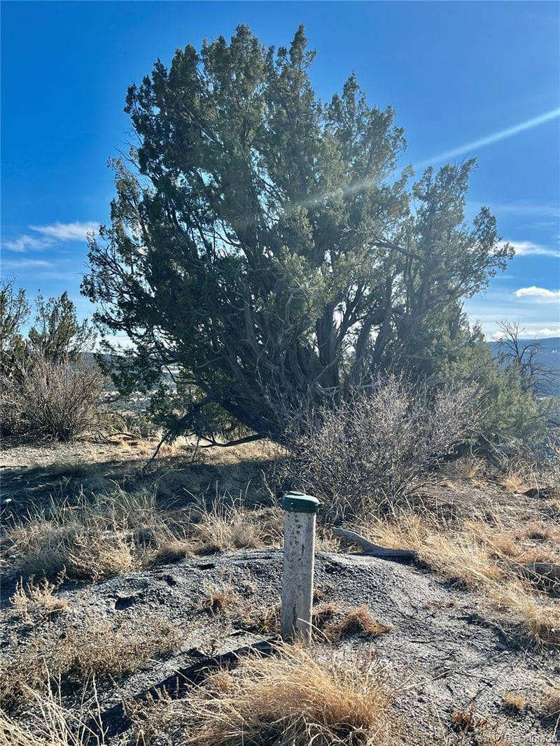 2382 Newton Rd, Pueblo, CO 81005