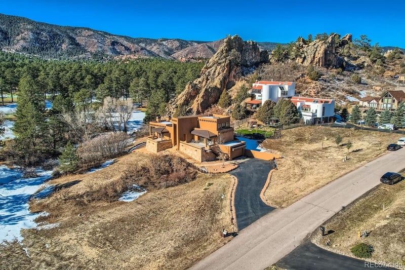 6697 Wauconda Dr, Larkspur, CO 80118