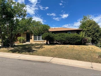 6139 Adams Dr, Centennial, CO 80121