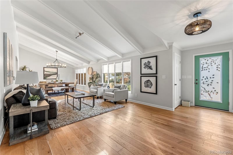 11 E Belleview Ln, Greenwood Village, CO 80121
