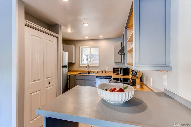4246 S Eldridge St #103, Morrison, CO 80465