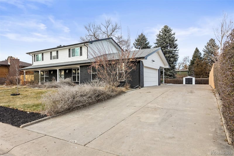 8145 W 22nd Ave, Lakewood, CO 80214